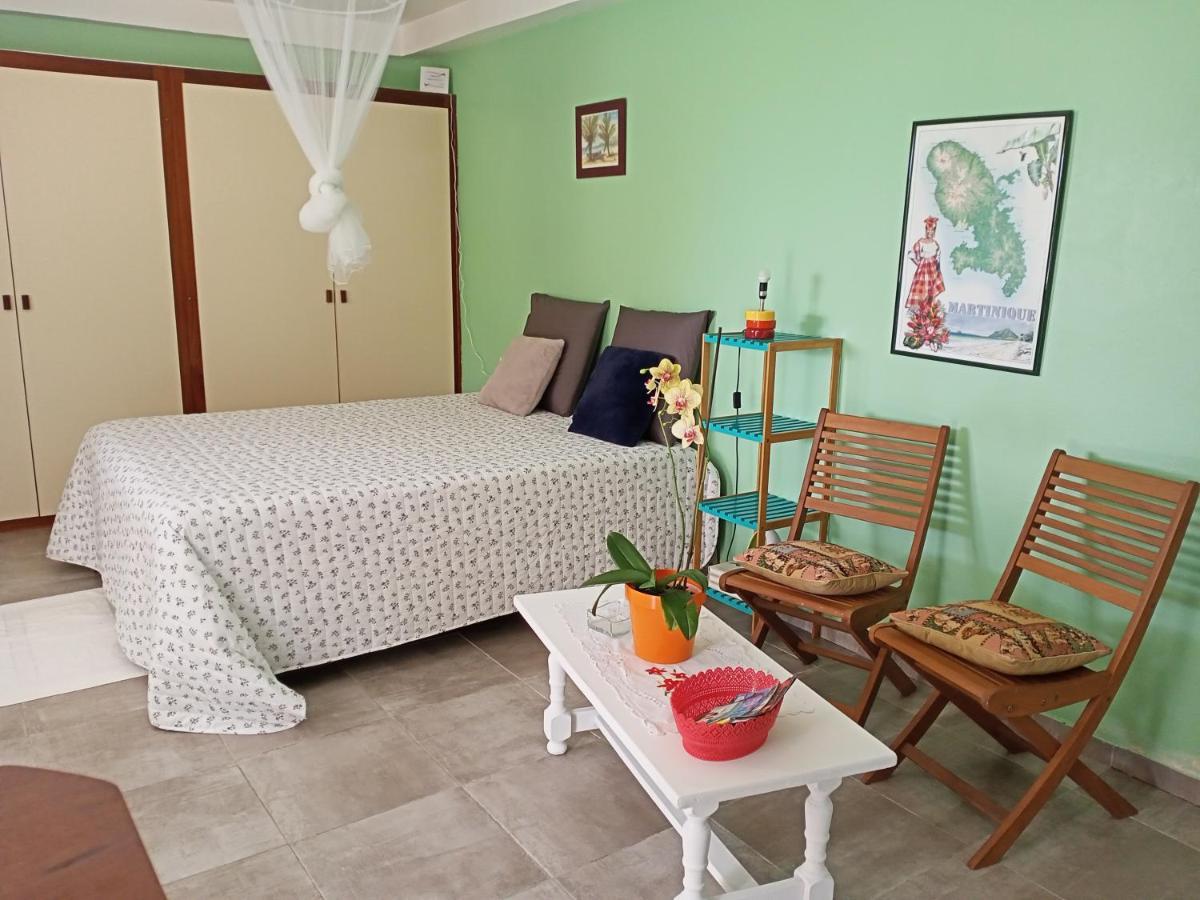 Paradis Cache - Confort Terrasse - Kybo Karaib Location - Pkg - Mtgne แซงต์-มารีย์ ภายนอก รูปภาพ