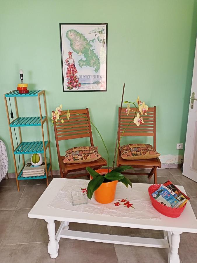 Paradis Cache - Confort Terrasse - Kybo Karaib Location - Pkg - Mtgne แซงต์-มารีย์ ภายนอก รูปภาพ